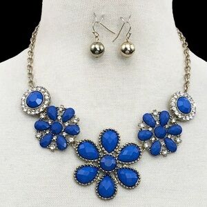 Blue Flower Statement Necklace Set